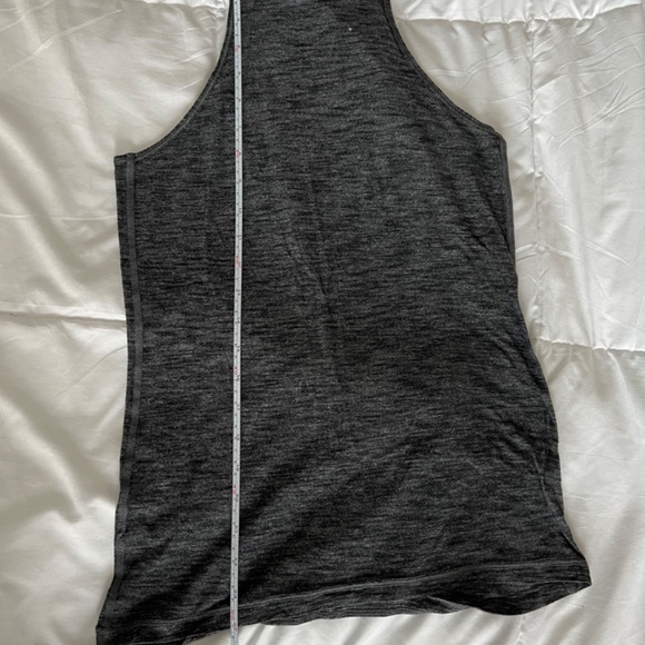 Lululemon Trapeze Twist Tank Heathered Black - Picture 10 of 10
